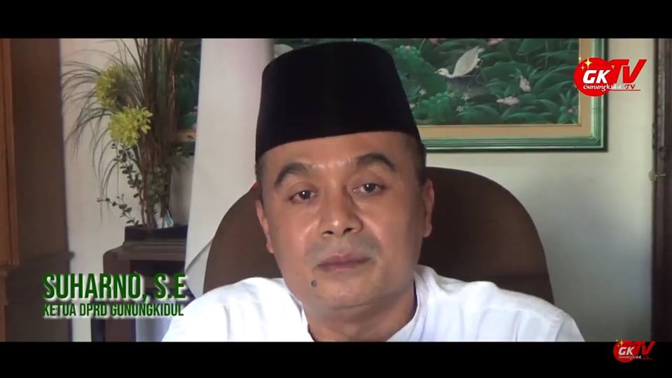 Ketua DPRD Gunungkidul Suharno, SE